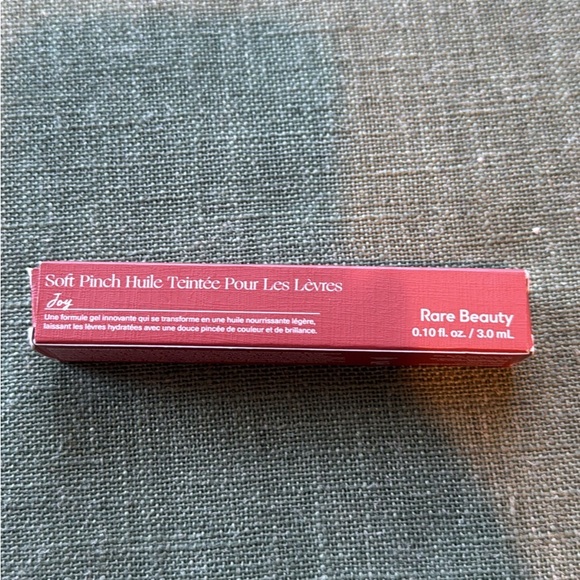 Rare Beauty Soft Pinch Tinted Lip Oil in the shade Joy - Picture 3 of 3
